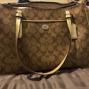 Coach shoulder bag